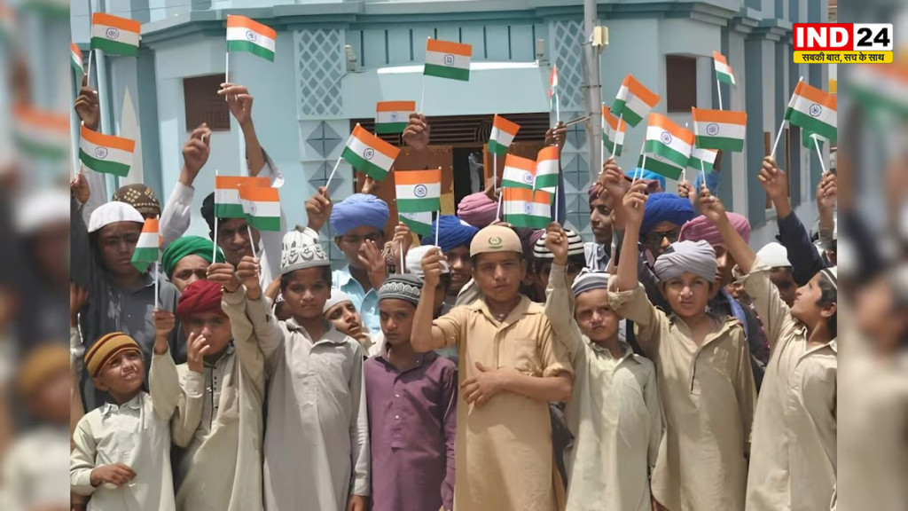 Har Ghar Tiranga Campaign: मदरसों में गूंजेगा देशभक्ति का संदेश, यूपी में ‘हर घर तिरंगा’ अभियान के तहत होंगे कार्यक्रम