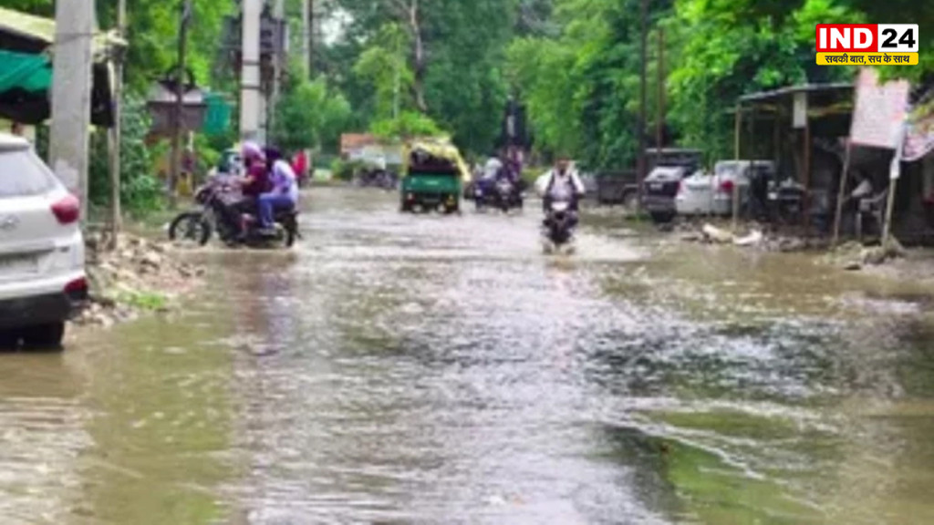 रीवा में भारी बारिश का कहर, SP ऑफिस में घुसा पानी, वर्षों पुराने रिकॉर्ड भीगे
