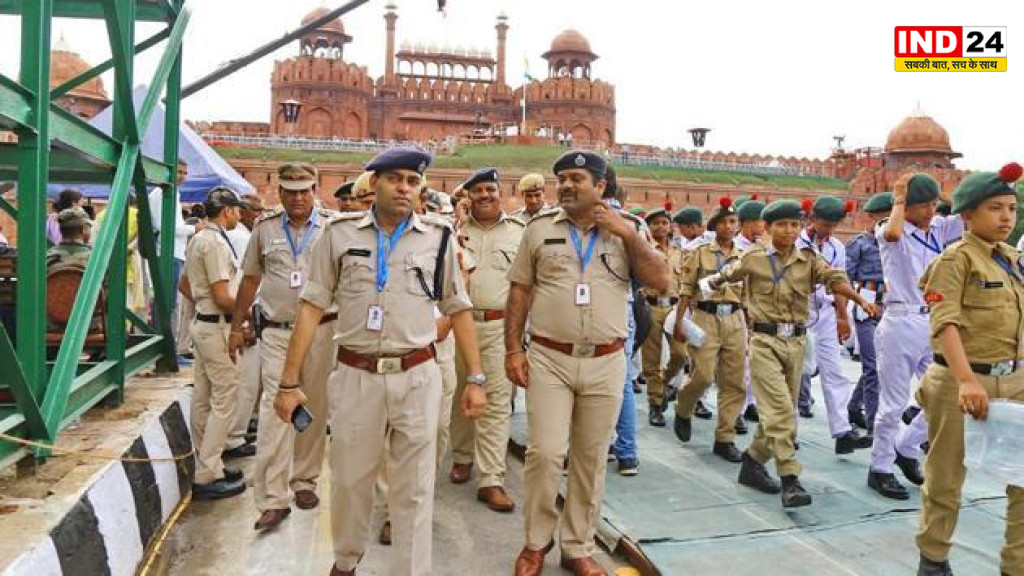 स्वतंत्रता दिवस से पहले बढ़ा आतंकी खतरा! खुफिया एजेंसियां सतर्क, सीमाओं के साथ छोटे शहर भी सुरक्षा घेरे में