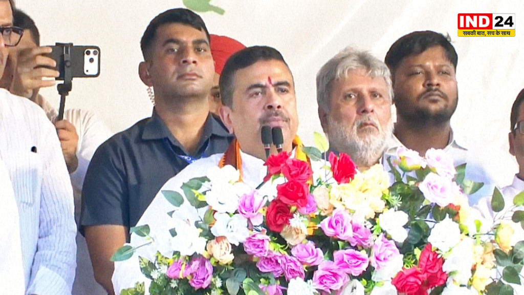 पश्चिम बंगाल, स्वतंत्रता डिबासे पहले  पर राज्य में चलेगा हर घर तिरंगा अभियान, मुख्यमंत्री सुवेंदु  अधिकारी ने पदयात्रा निकाल किया शुभारंभ