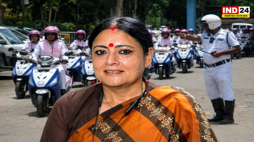 आसनसोल की सड़कों पर उतरी महिला पुलिस की दुर्गा सुरक्षा स्क्वाड, मनचलों पर 24 घंटे रखी जाएगी नजर