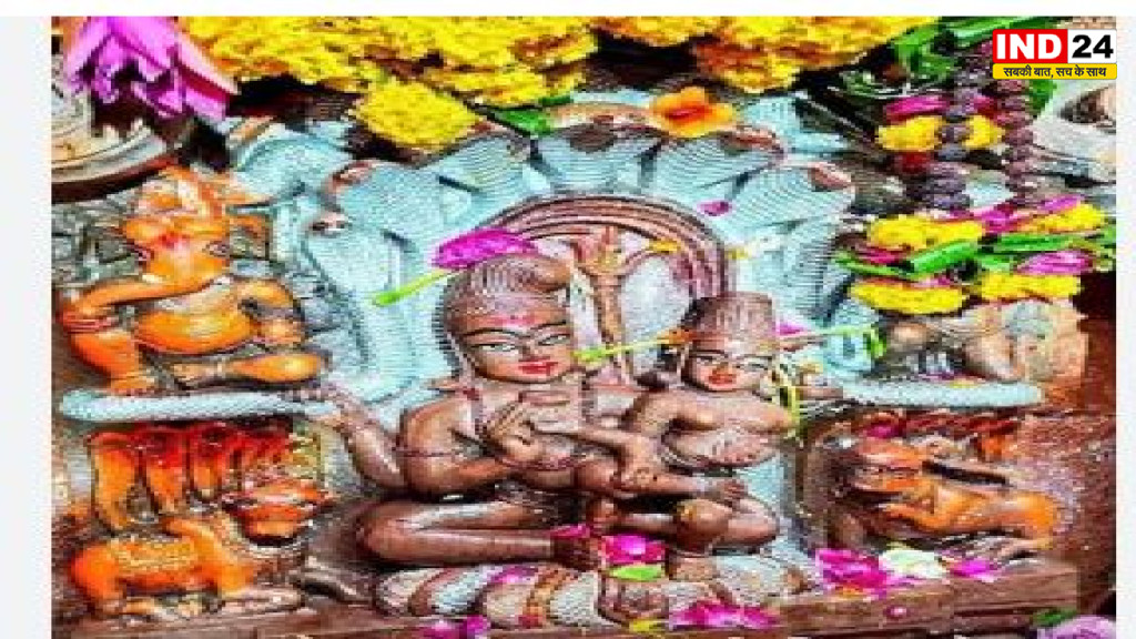 साल में एक ही दिन खुलता है उज्जैन का नागचंद्रेश्वर मंदिर, जानिए क्यों खास हैं यहां के दर्शन