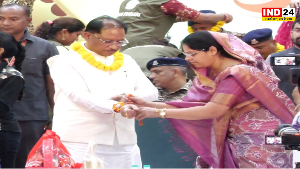 ‘स्नेह की डोर विष्णु भैया मोर’ कार्यक्रम में जवानों को बांधी राखी, CM साय ने कहा- प्रेम और विश्वास का प्रतीक है भाई-बहन का रिश्ता