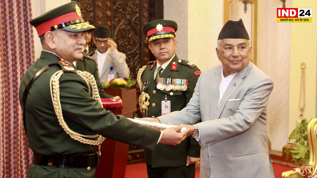 भारत-नेपाल सैन्य रिश्तों को नई मजबूती, जनरल धीरज सेठ को मिला नेपाली सेना का मानद जनरल पद