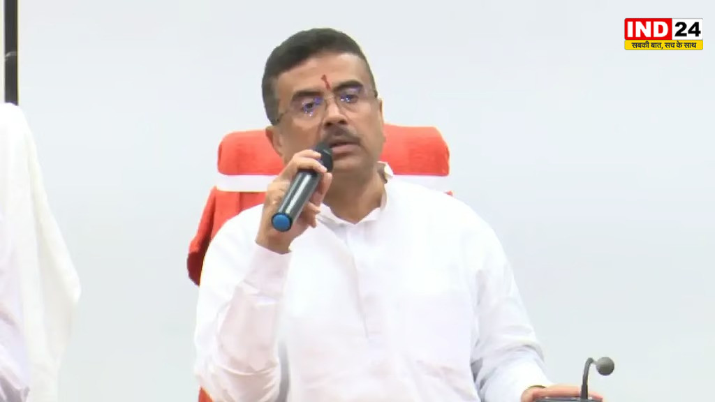 फराक्का में रेलवे ट्रैक पर धंसान से उत्तर बंगाल का रेल संपर्क ठप, सिलीगुड़ी में फंसे पर्यटकों को सरकारी आवास में मुफ़्त ठहराएगी सरकार, रात 12 बजे तक सेवाएं बहाल होने की उम्मीद
