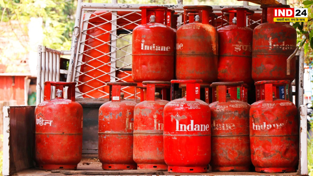 1 अक्टूबर से LPG सिलेंडर पर नया नियम लागू, सब्सिडी के लिए आधार बायोमेट्रिक जरूरी