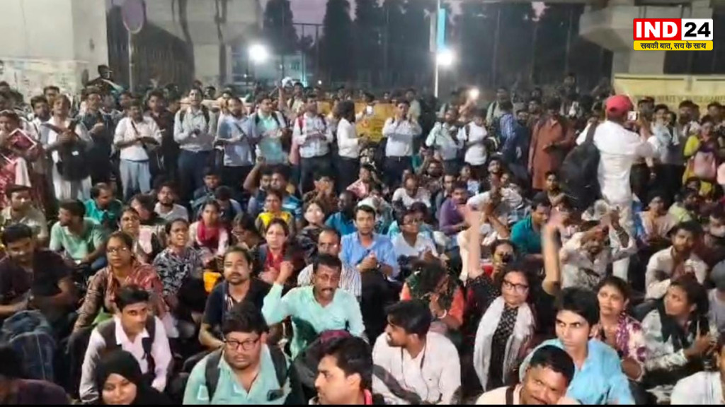 एजेंसी प्रथा खत्म कर सीधे नियुक्ति की मांग, आईसीटी शिक्षकों का विकास भवन अभियान