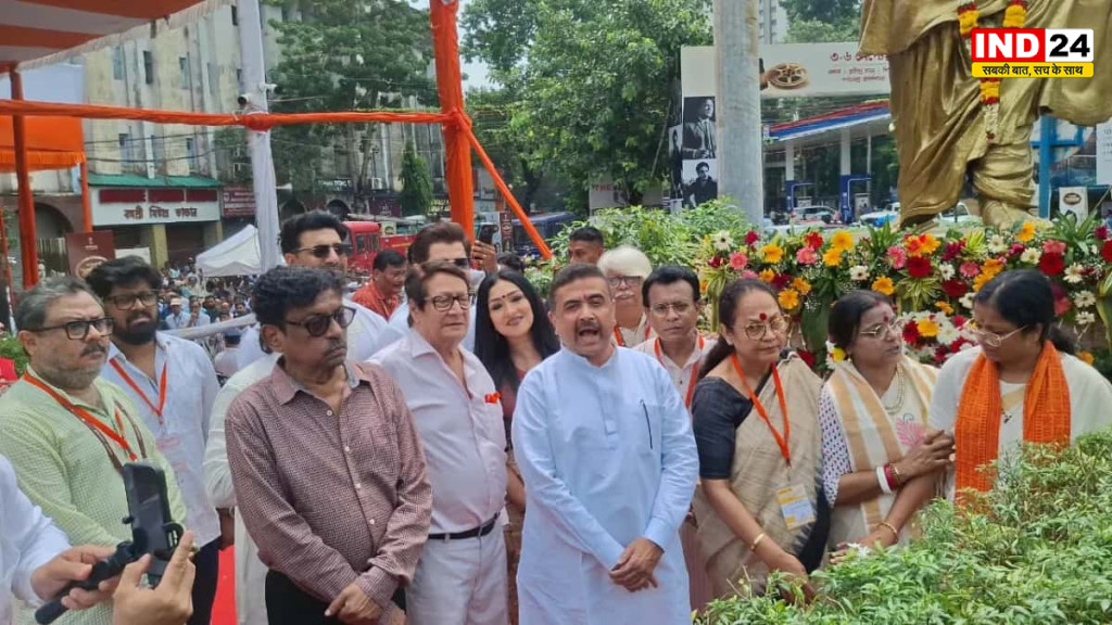 महानायक उत्तम कुमार की जन्मशताब्दी पर टॉलीगंज में श्रद्धांजलि समारोह, CM सुवेंदु अधिकारी ने  दी श्रधांजलि 