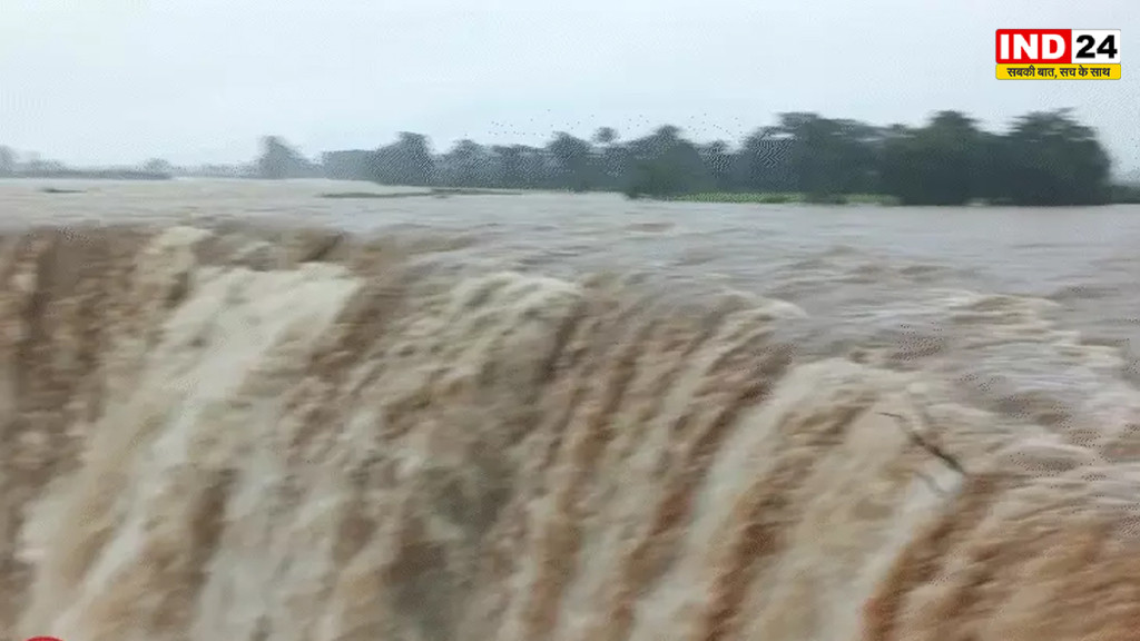 MP Weather Alert: चित्रकूट में मंदाकिनी डेंजर लेवल के करीब, बरगी डैम के 5 गेट खुले, 2 जिलों में रेड और 13 में ऑरेंज अलर्ट