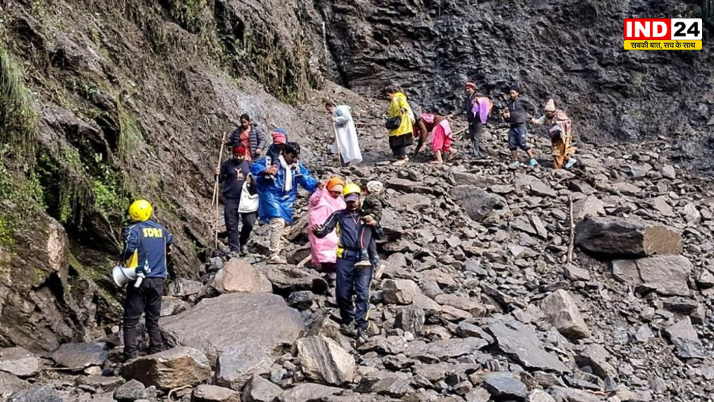 Kedarnath Yatra: तीसरे दिन भी यात्रा पर ब्रेक, 500 से ज्यादा यात्री फंसे, 7 हजार को सुरक्षित निकाला, उत्तराखंड में बारिश का अलर्ट