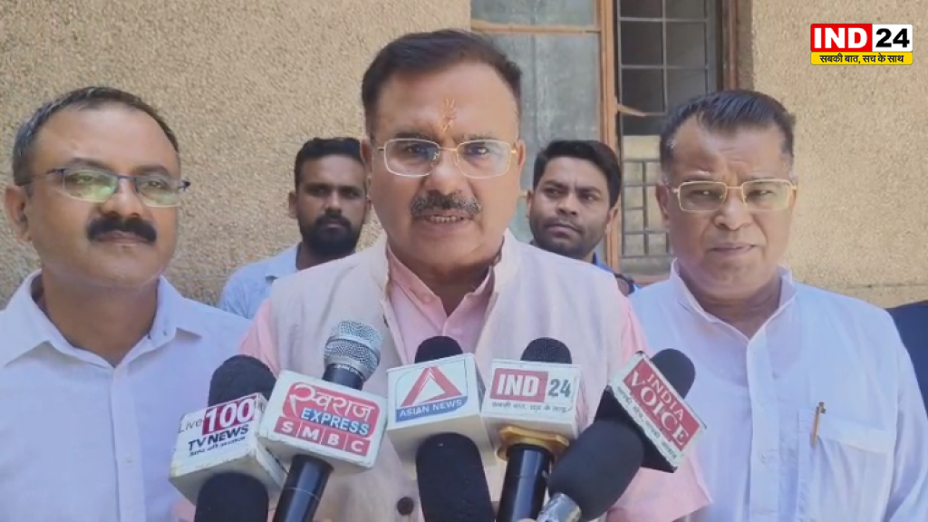 हरिद्वार में कांग्रेस ने जातिगत जनगणना और रानीपुर की बदहाल सुविधाओं को लेकर सौंपा ज्ञापन