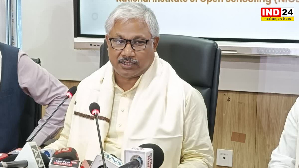 पश्चिम बंगाल में बड़ा फैसला, राज्य के 933 जीरो-स्टूडेंट स्कूल होंगे बंद, जमीन और भवनों के उपयोग के लिए जिलाधिकारियों की समिति गठित