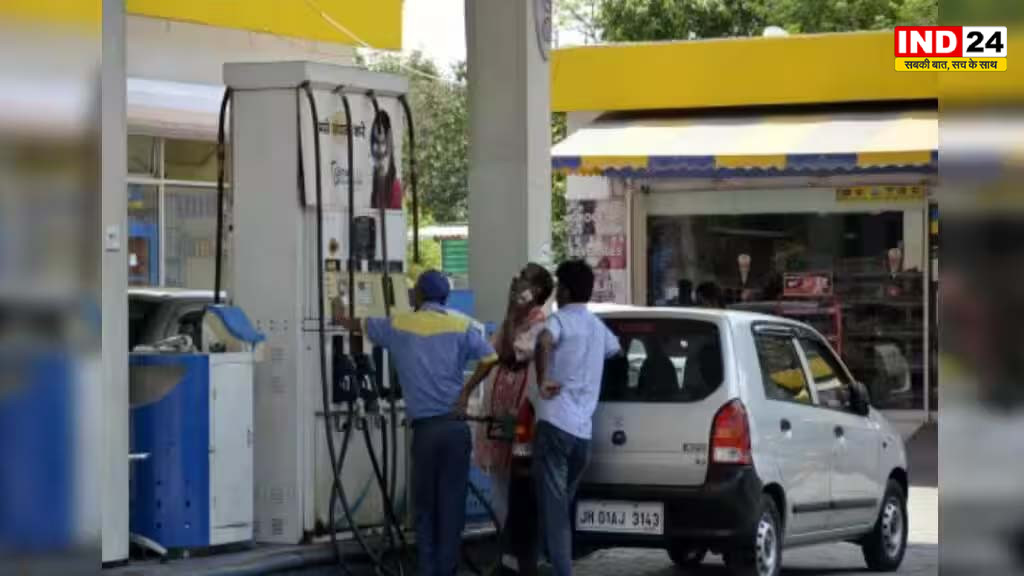 आज भी स्थिर रहे पेट्रोल-डीजल के दाम, कच्चा तेल 90 डॉलर पार; चेक करें लेटेस्ट रेट