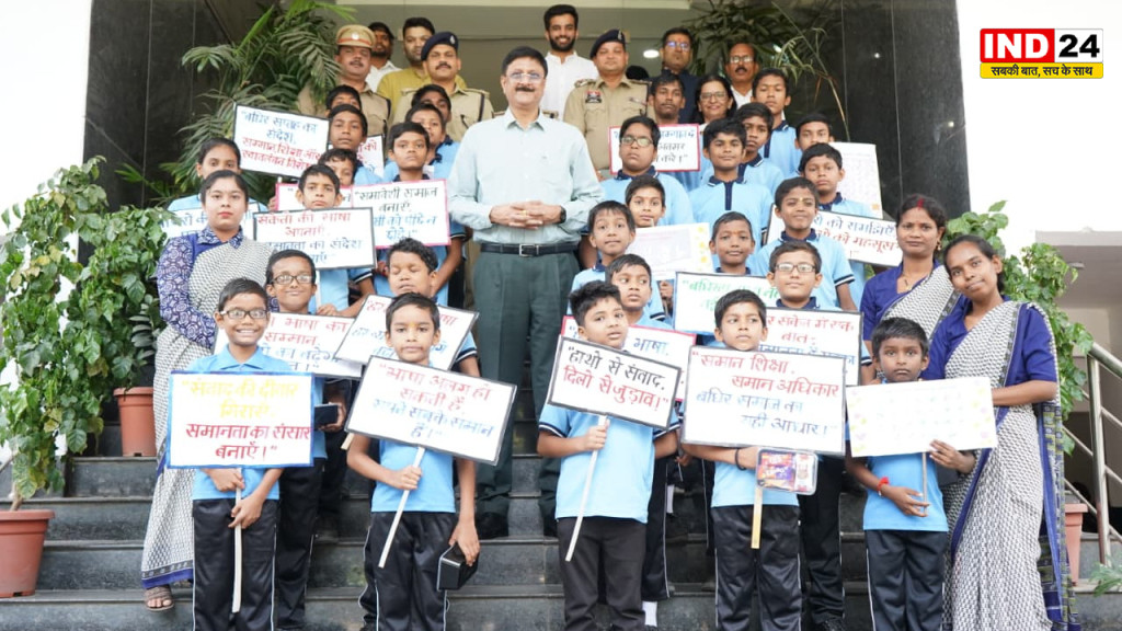 संवाद से समाधान कार्यक्रम में दिव्यांग बच्चों से मिले पुलिस कमिश्नर संजीव शुक्ला