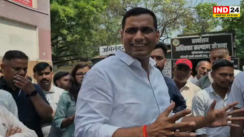 रायपुर : कोल लेवी स्कैम में EOW के स्पेशल कोर्ट में पेशी, MLA देवेंद्र यादव समेत 9 आरोपी पहुंचे