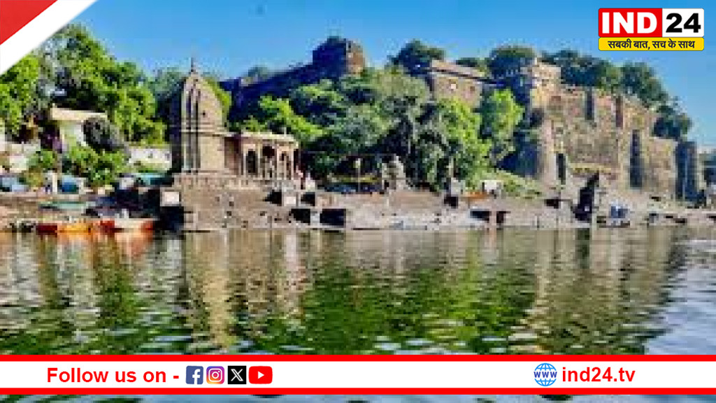 महेश्वर की नैसर्गिक सुंदरता: नर्मदा तट का मोती