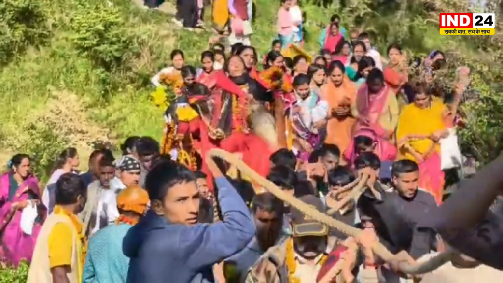 लोहाघाट के खूना बोरा में मां पूर्णागिरि महोत्सव का भव्य समापन, देवी रथ यात्रा में उमड़ा भक्तों का सैलाब