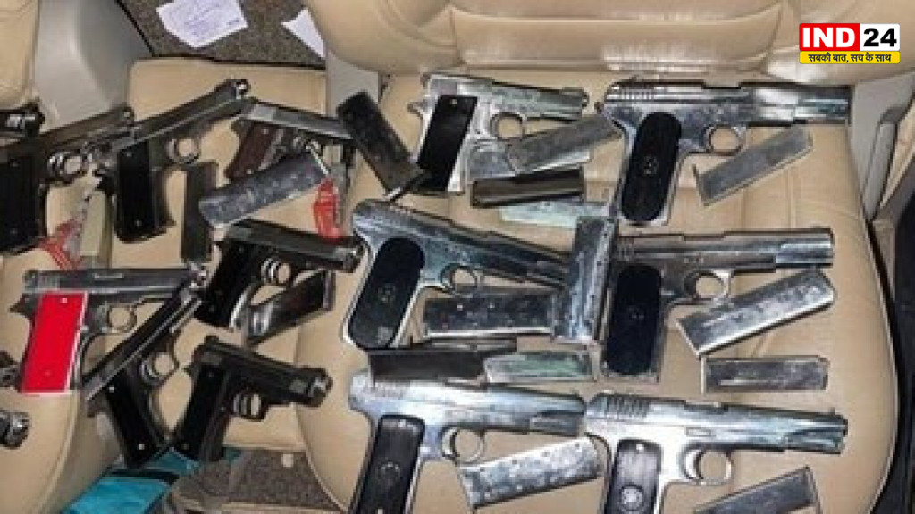कोलकाता में अवैध हथियार बनाने वाली फैक्ट्री का भंडाफोड़, 4 बंदूकें और भारी मात्रा में कारतूस बरामद