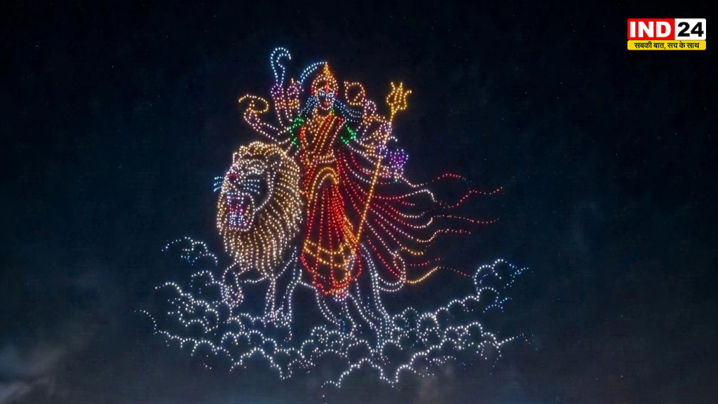 महालया की शाम ईडन गार्डन्स में दिखा भव्य नजारा, रोशनी के जरिए साकार हुई मां दुर्गा के धरती पर आगमन की कहानी