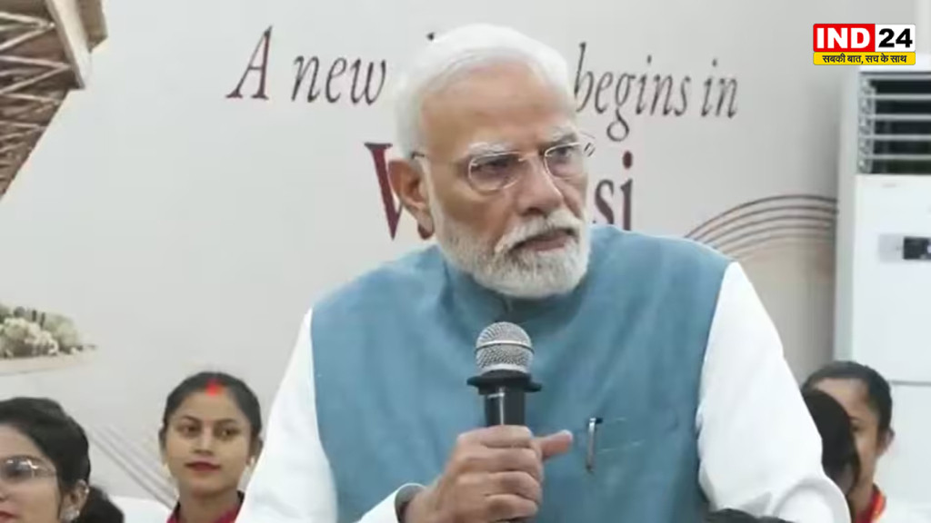 काशी में PM मोदी ने 100 करोड़ की टेक्सटाइल फैक्ट्री का किया उद्घाटन, महिलाओं से बातचीत की