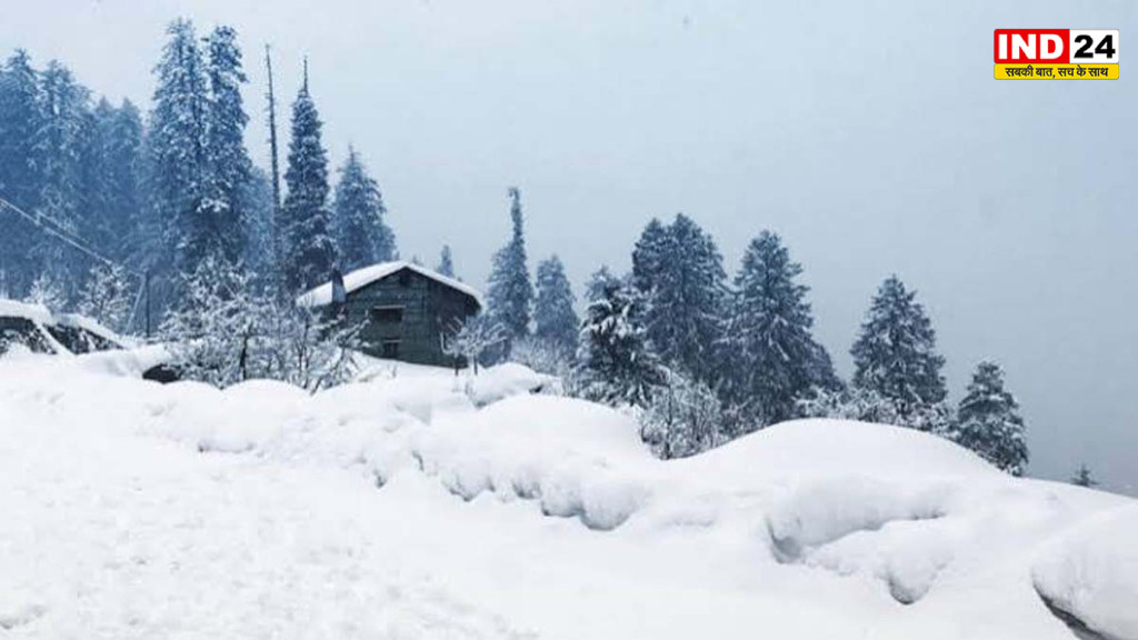 पहाड़ों पर बर्फ और भूस्खलन का खतरा, मैदानी राज्यों में ठंड ने दी दस्तक