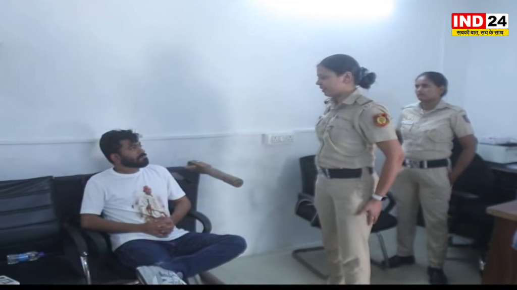  दादी के अंतिम संस्कार विवाद में दिल्ली पुलिस ने जारी किया वीडियो, अभिजीत दिपके बोले—फोन और वकील मांगने वाला हिस्सा कहां है?