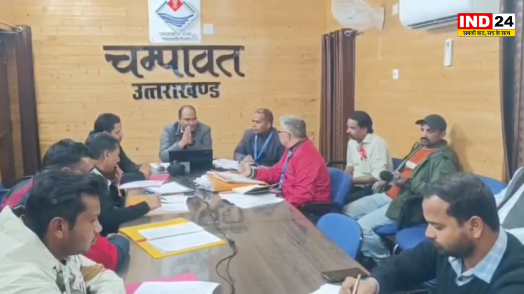 विधानसभा निर्वाचन-2027 की तैयारियों को लेकर डीएम मनीष कुमार ने राजनीतिक दलों के प्रतिनिधियों के साथ की बैठक