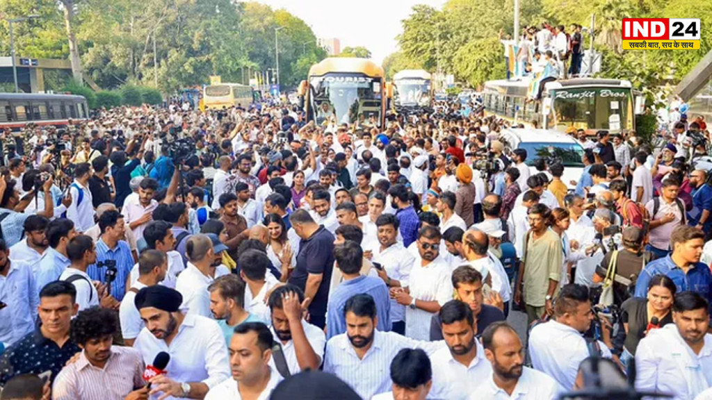 मुख्य चुनाव आयुक्त ज्ञानेश कुमार के खिलाफ आज देशभर में प्रदर्शन, इस्तीफे पर अड़ा विपक्ष