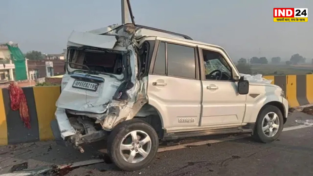 वाराणसी में भीषण हादसा: ओवरब्रिज पर सेल्फी ले रहे 4 लोगों की मौत, स्कॉर्पियो को पीछे से ट्रक ने मारी टक्कर