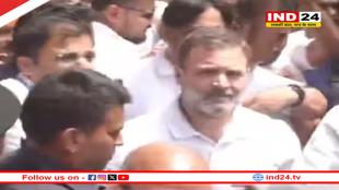 बेगूसराय पहुंचे राहुल गांधी, 'पलायन रोको नौकरी दो' पदयात्रा में हुए शामिल