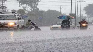 दिल्ली-NCR में मौसम ने बदली करवट, बढ़ती उमस से बढ़ी बेचैनी