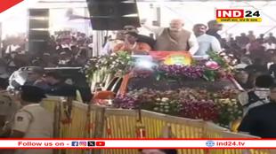 पीएम मोदी एमपी के धार पहुंचे,पीएम मित्रा पार्क की आधारशिला रखेंगे