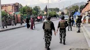 स्वतंत्रता दिवस से पहले सुरक्षा को लेकर भारतीय सेना मुस्तैद, इन जिलों में बढ़ाई गश्त, सीसीटीवी और ड्रोन से हो रही निगरानी