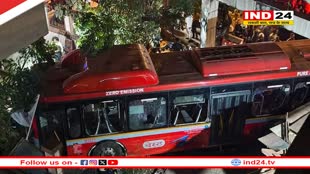 मुंबई के कुर्ला में बड़ा हादसा, अब तक 7 की मौत, ड्राइवर गिरफ्तार