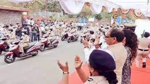 महिला पुलिसकर्मियों को बड़ी सौगात, आज 250 दोपहिया वाहनों की चाबी सौंपेंगे मुख्यमंत्री