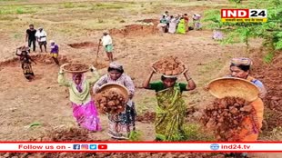 मनरेगा के तहत काम की बढ़ी मांग, क्या गांवों में रोजगार की दिक्कत हो रही है?