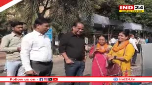 रायपुर दक्षिण विस उपचुनाव- कलेक्टर और एसएसपी ने मतदान दलों को चुनाव सामग्री के साथ किया रवाना