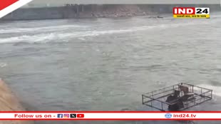  बच्‍चों से भरी मिनी स्‍कूल बस सोन नदी में गिरी, लोगों ने 15 छात्रों को सुरक्षित निकाला