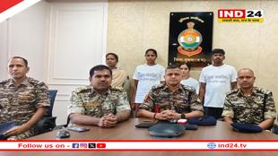 2-2 लाख रुपये के इनामी तीन नक्सलियों ने किया सरेंडर