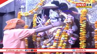 देशभर में मनाई जा रही महाष्टमी, सीएम योगी ने मां पाटेश्वरी मंदिर में की पूजा-अर्चना
