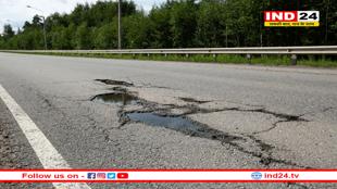 दुर्घटनाओं को दावत दे रहे रोसाल सड़क के गड्ढे, लापरवाह बना लोक निर्माण विभाग