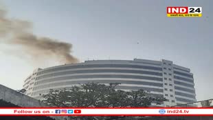 गोपालदास बिल्डिंग में लगी भीषण आग, मौके पर पहुंचा दमकल विभाग : कनॉट प्लेस पर अफरातफरी का माहौल