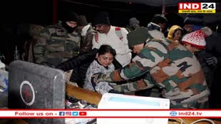 Sikkim Landslide: लैंडस्लाइड के कारण मुश्किल में फंसे यात्री, आर्मी ने 500 पर्यटकों को किया रेस्क्यू