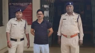 CG NEWS : नौकरी दिलवाने के नाम पर 20 लाख की ठगी! पुलिस ने एक आरोपी को किया गिरफ्तार दूसरा अब भी फरार.... 
