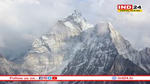 माउंट एवरेस्ट पर 150 मीटर तक घट गया हिम आवरण