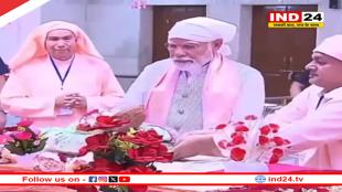 पीएम मोदी पहुंचे आनंदपुर धाम, गुरुजी महाराज मंदिर में की पूजा-अर्चना