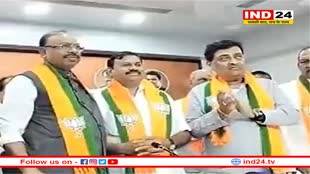 महाराष्ट्र: लोकसभा चुनाव से पहले कांग्रेस को झटका, पूर्व मंत्री पद्माकर वलवी ने थामा बीजेपी का दामन