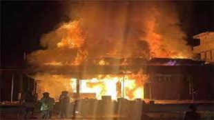 CG NEWS :  इलेक्ट्रॉनिक सामान के दूकान में लगी आग | लाखों का सामान जलकर खाक