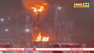 इंदौर के क्लाथ मार्केट की दुकानों में आग, छह से ज्यादा दुकानें जलकर खाक