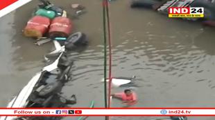 पीएम मोदी ने वडोदरा पुल हादसे पर जताया शोक, मृतकों को मिलेगा 2 लाख मुआवजा